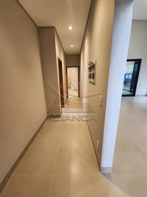 Casa de Condomínio com 3 quartos à venda, 208m2 em Vila do Golf, Ribeirao Preto - SP - imagem 4 Foto 4 de Casa de Condomínio com 3 quartos à venda, 208m2 em Vila do Golf, Ribeirao Preto - SP