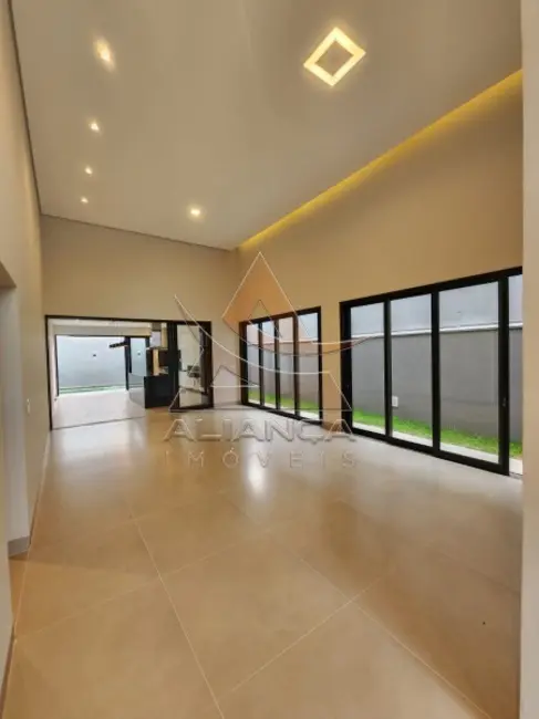 Casa de Condomínio com 3 quartos à venda, 208m2 em Vila do Golf, Ribeirao Preto - SP - imagem 3 Foto 3 de Casa de Condomínio com 3 quartos à venda, 208m2 em Vila do Golf, Ribeirao Preto - SP