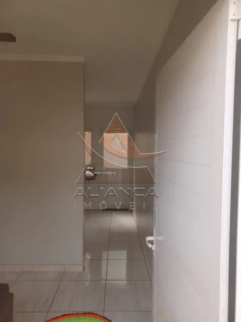 Casa de Condomínio com 2 quartos à venda, 75m2 em Vila Pompéia, Ribeirao Preto - SP - imagem 2 Foto 2 de Casa de Condomínio com 2 quartos à venda, 75m2 em Vila Pompéia, Ribeirao Preto - SP
