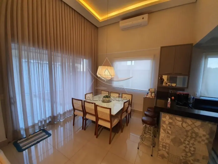 Casa de Condomínio com 4 quartos à venda, 247m2 em Ribeirao Preto - SP - imagem 4 Foto 4 de Casa de Condomínio com 4 quartos à venda, 247m2 em Ribeirao Preto - SP
