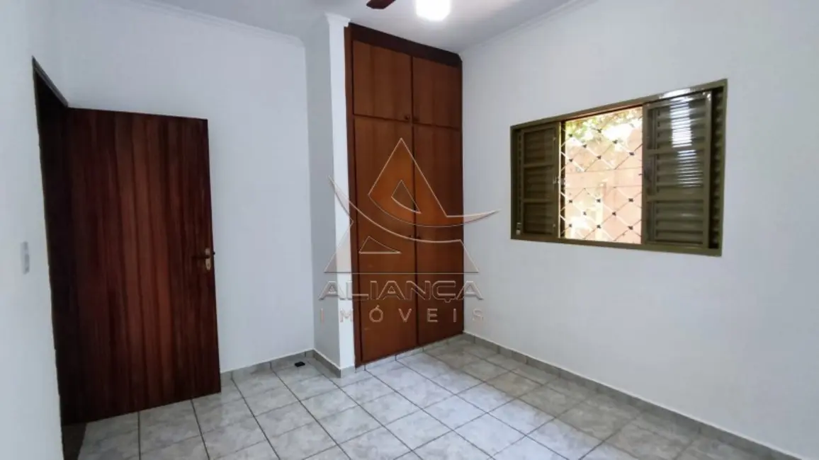 Chácara com 3 quartos à venda, 1382m2 em Jardinopolis - SP - imagem 9 Foto 9 de Chácara com 3 quartos à venda, 1382m2 em Jardinopolis - SP