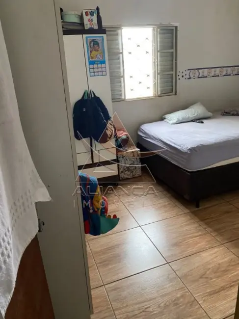 Foto 3 de Casa com 4 quartos à venda, 87m2 em Parque dos Pinus, Ribeirao Preto - SP