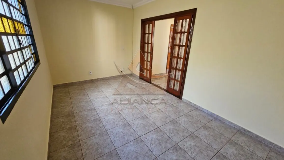 Foto 2 de Casa com 3 quartos à venda, 226m2 em Vila Tibério, Ribeirao Preto - SP