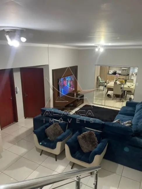 Casa com 4 quartos à venda, 300m2 em Ribeirao Preto - SP - imagem 5 Foto 5 de Casa com 4 quartos à venda, 300m2 em Ribeirao Preto - SP