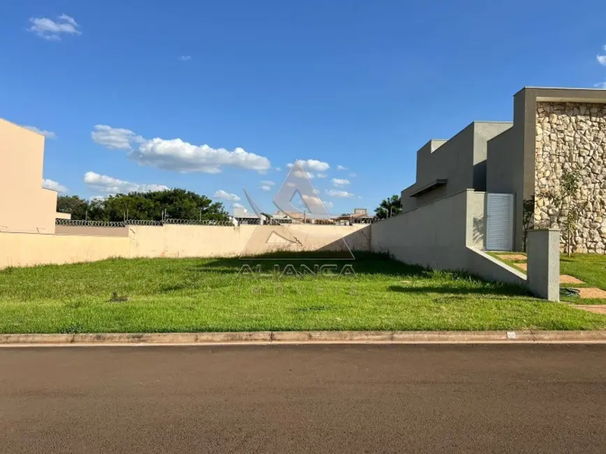 Foto 1 de Terreno / Lote à venda, 342m2 em Vila do Golf, Ribeirao Preto - SP