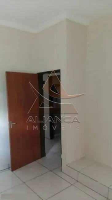 Casa com 3 quartos à venda, 132m2 em Jardim das Palmeiras, Ribeirao Preto - SP - imagem 4 Foto 4 de Casa com 3 quartos à venda, 132m2 em Jardim das Palmeiras, Ribeirao Preto - SP