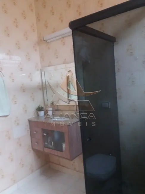 Casa com 3 quartos à venda, 209m2 em Ribeirao Preto - SP - imagem 8 Foto 8 de Casa com 3 quartos à venda, 209m2 em Ribeirao Preto - SP