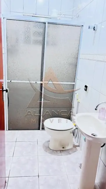 Foto 9 de Casa com 3 quartos à venda, 160m2 em Delfinopolis - MG