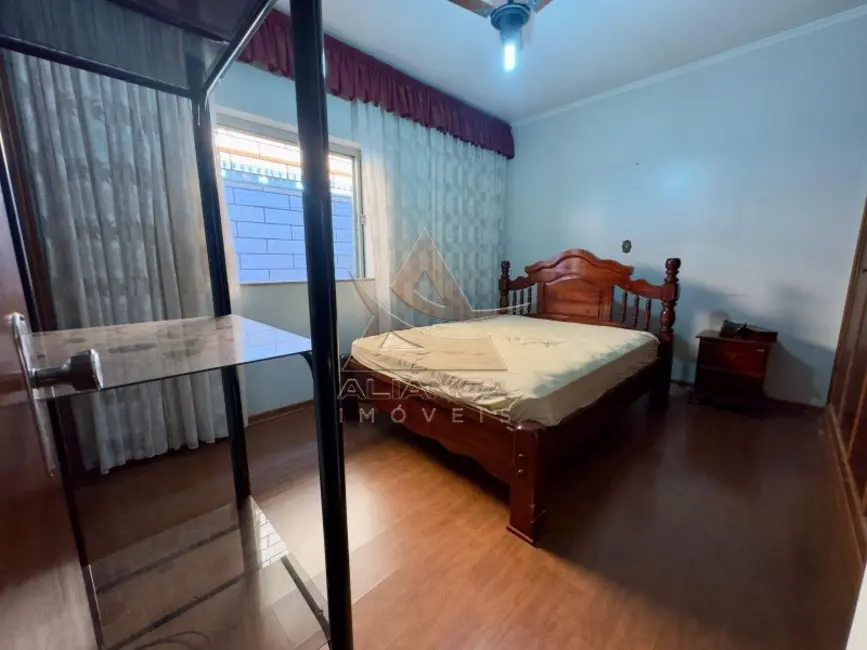 Casa com 3 quartos à venda, 235m2 em Jardim Paulista, Ribeirao Preto - SP - imagem 6 Foto 6 de Casa com 3 quartos à venda, 235m2 em Jardim Paulista, Ribeirao Preto - SP