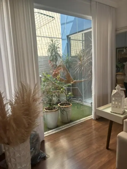 Foto 5 de Casa com 3 quartos à venda, 185m2 em Ribeirao Preto - SP