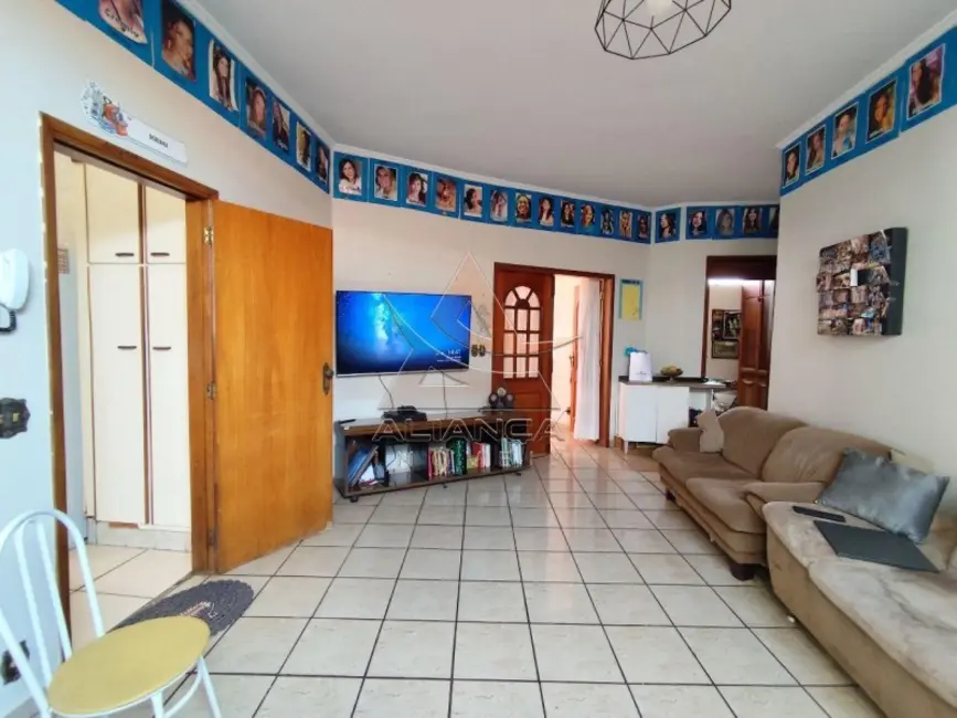 Foto 4 de Casa com 5 quartos para alugar, 229m2 em Ribeirao Preto - SP