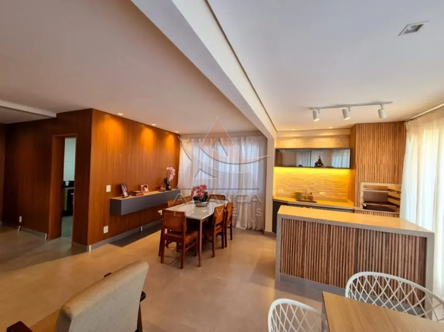 Casa de Condomínio com 3 quartos à venda, 210m2 em Vila do Golf, Ribeirao Preto - SP - imagem 3 Foto 3 de Casa de Condomínio com 3 quartos à venda, 210m2 em Vila do Golf, Ribeirao Preto - SP