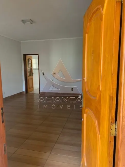 Foto 2 de Casa com 6 quartos à venda, 224m2 em Ribeirao Preto - SP