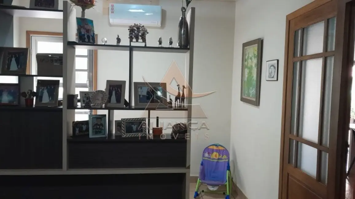Casa com 3 quartos à venda, 205m2 em Ipiranga, Ribeirao Preto - SP - imagem 8 Foto 8 de Casa com 3 quartos à venda, 205m2 em Ipiranga, Ribeirao Preto - SP