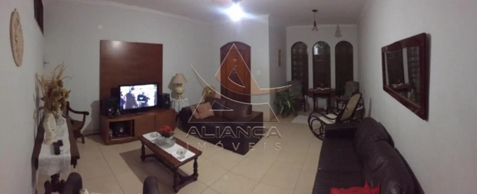 Foto 1 de Casa com 3 quartos à venda, 107m2 em Ribeirao Preto - SP