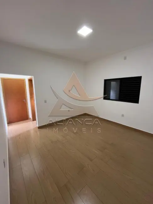 Foto 9 de Casa de Condomínio com 3 quartos à venda, 130m2 em Cravinhos - SP