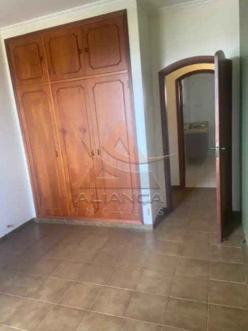 Apartamento com 3 quartos à venda, 156m2 em Centro, Ribeirao Preto - SP - imagem 4 Foto 4 de Apartamento com 3 quartos à venda, 156m2 em Centro, Ribeirao Preto - SP