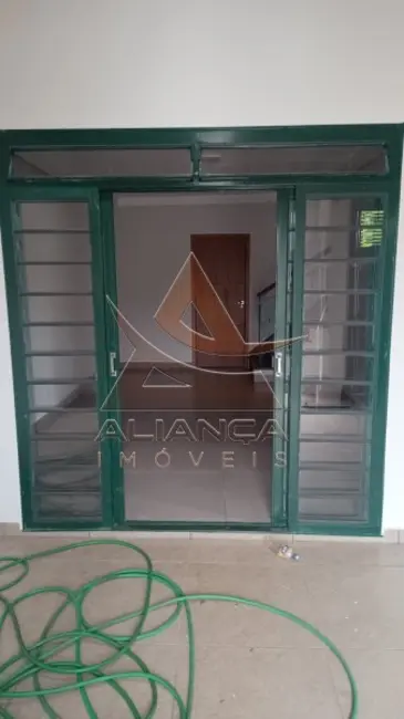 Foto 2 de Casa com 3 quartos à venda, 170m2 em Vila Tibério, Ribeirao Preto - SP