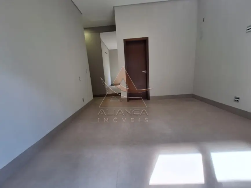 Casa de Condomínio com 4 quartos à venda, 200m2 em Vila do Golf, Ribeirao Preto - SP - imagem 6 Foto 6 de Casa de Condomínio com 4 quartos à venda, 200m2 em Vila do Golf, Ribeirao Preto - SP