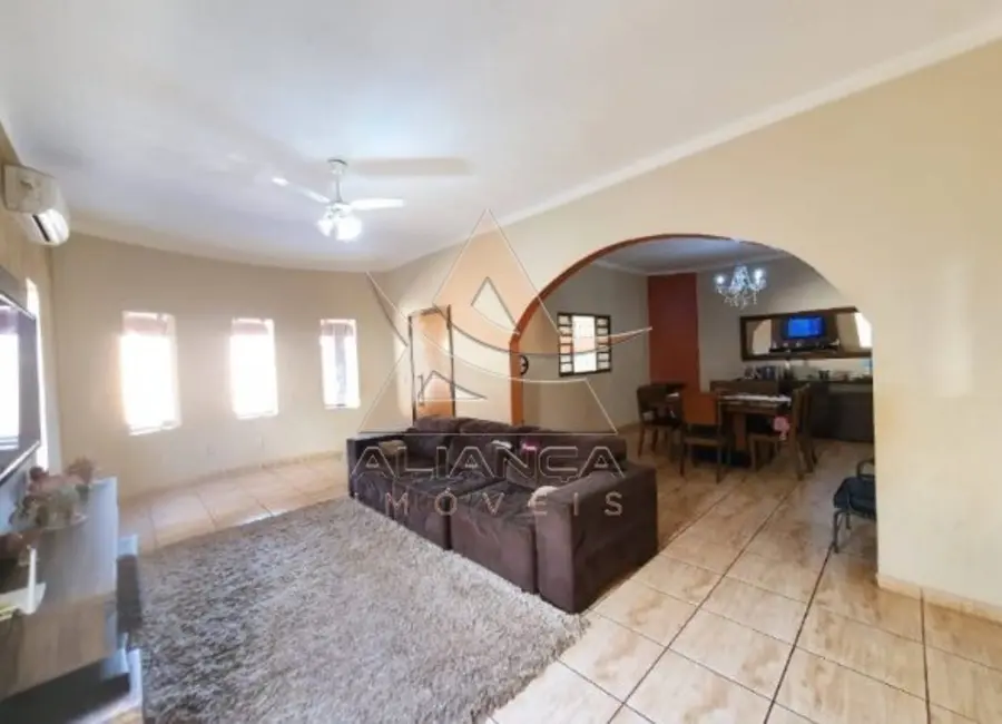 Casa com 3 quartos à venda, 120m2 em Ribeirao Preto - SP - imagem 2 Foto 2 de Casa com 3 quartos à venda, 120m2 em Ribeirao Preto - SP