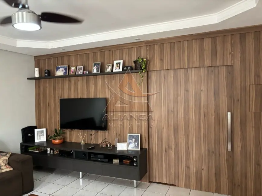 Foto 2 de Casa com 3 quartos à venda, 126m2 em Jardim Helena, Ribeirao Preto - SP