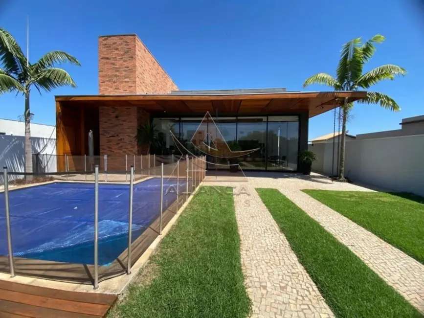 Casa de Condomínio com 4 quartos à venda, 259m2 em Rifaina - SP - imagem 1 Foto 1 de Casa de Condomínio com 4 quartos à venda, 259m2 em Rifaina - SP