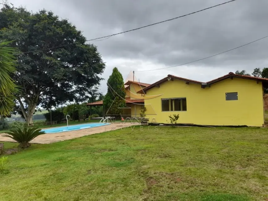 Foto 1 de Fazenda / Haras com 3 quartos à venda, 130000m2 em Centro, Lavras - MG