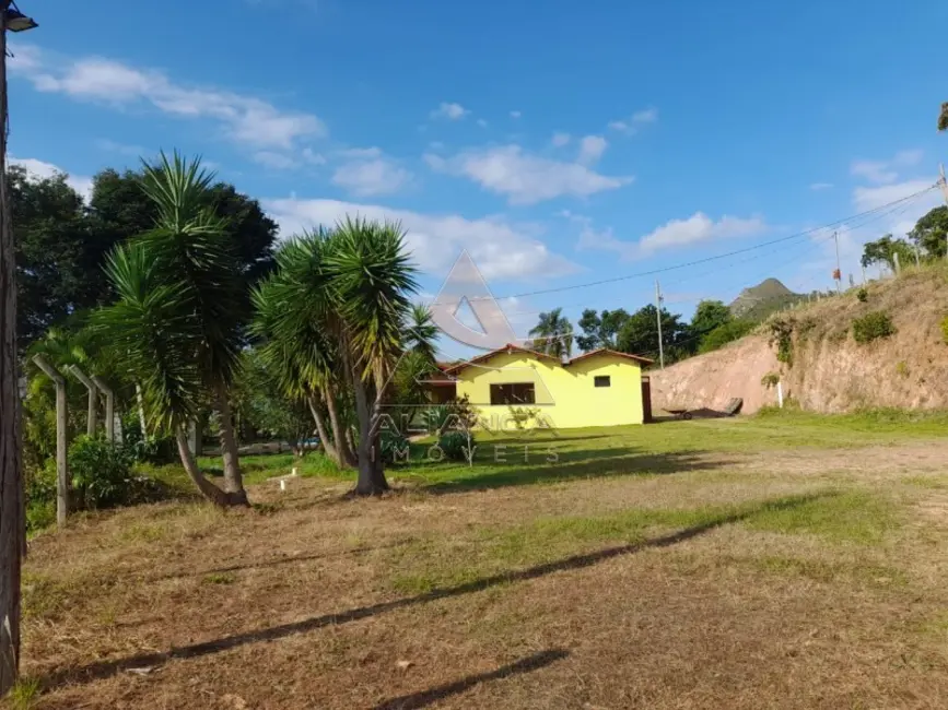 Foto 3 de Fazenda / Haras com 3 quartos à venda, 130000m2 em Centro, Lavras - MG