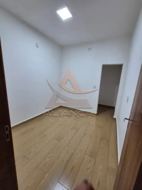 Casa com 3 quartos à venda, 180m2 em Centro, Jardinopolis - SP - imagem 4 Foto 4 de Casa com 3 quartos à venda, 180m2 em Centro, Jardinopolis - SP