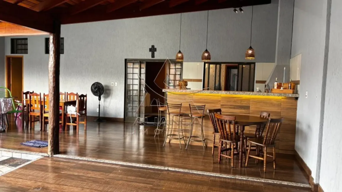 Casa com 2 quartos à venda, 106m2 em Centro, Jardinopolis - SP - imagem 9 Foto 9 de Casa com 2 quartos à venda, 106m2 em Centro, Jardinopolis - SP