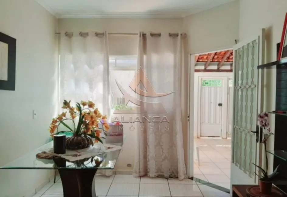 Casa com 3 quartos à venda, 129m2 em Vila Pompéia, Ribeirao Preto - SP - imagem 1 Foto 1 de Casa com 3 quartos à venda, 129m2 em Vila Pompéia, Ribeirao Preto - SP