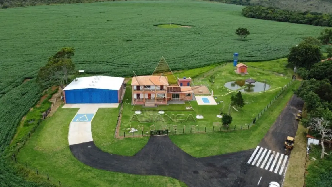 Foto 1 de Fazenda / Haras com 10 quartos à venda, 2370000m2 em Sao Joao Batista Do Gloria - MG