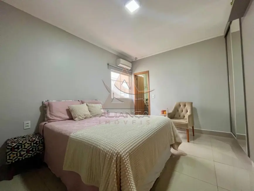 Foto 9 de Casa com 3 quartos à venda, 158m2 em Ribeirao Preto - SP
