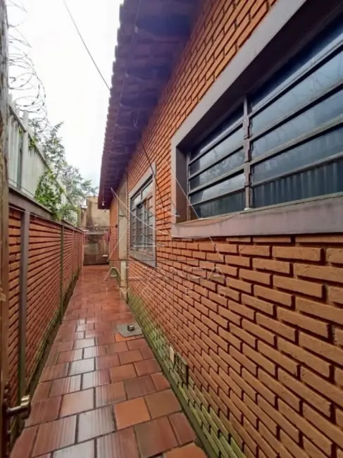 Casa com 3 quartos à venda, 250m2 em Jardinopolis - SP - imagem 6 Foto 6 de Casa com 3 quartos à venda, 250m2 em Jardinopolis - SP
