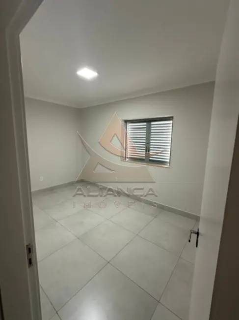 Casa com 1 quarto para alugar, 220m2 em Jardim Sumaré, Ribeirao Preto - SP - imagem 8 Foto 8 de Casa com 1 quarto para alugar, 220m2 em Jardim Sumaré, Ribeirao Preto - SP