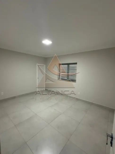 Casa com 1 quarto para alugar, 220m2 em Jardim Sumaré, Ribeirao Preto - SP - imagem 5 Foto 5 de Casa com 1 quarto para alugar, 220m2 em Jardim Sumaré, Ribeirao Preto - SP