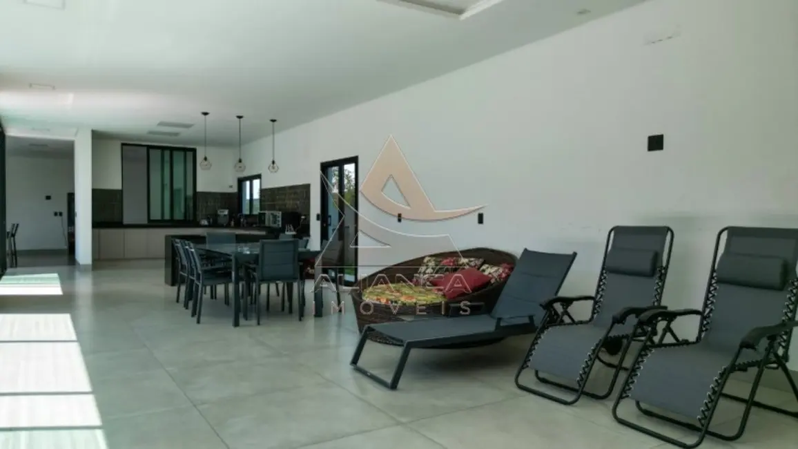 Foto 5 de Casa com 7 quartos à venda, 524m2 em Rifaina - SP