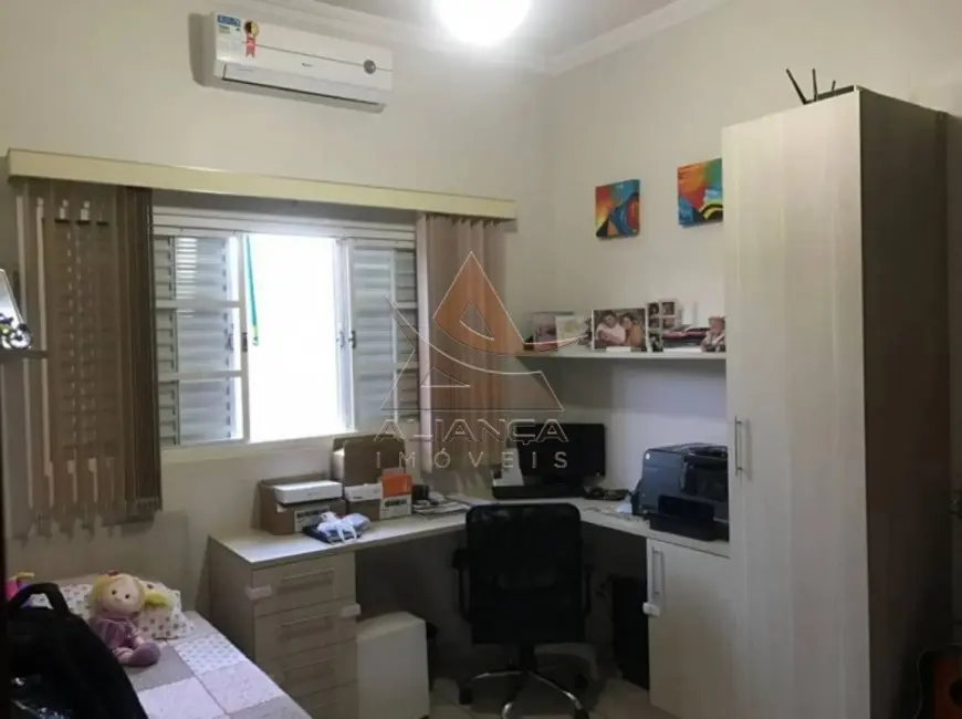 Casa com 3 quartos à venda, 185m2 em Ribeirao Preto - SP - imagem 9 Foto 9 de Casa com 3 quartos à venda, 185m2 em Ribeirao Preto - SP