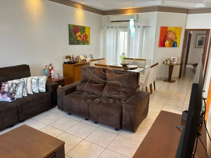Foto 2 de Casa com 3 quartos à venda, 185m2 em Ribeirao Preto - SP