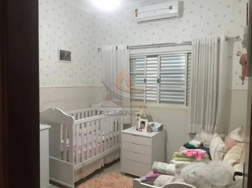 Casa com 3 quartos à venda, 185m2 em Ribeirao Preto - SP - imagem 8 Foto 8 de Casa com 3 quartos à venda, 185m2 em Ribeirao Preto - SP