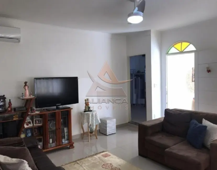 Foto 1 de Casa com 3 quartos à venda, 144m2 em Ribeirao Preto - SP