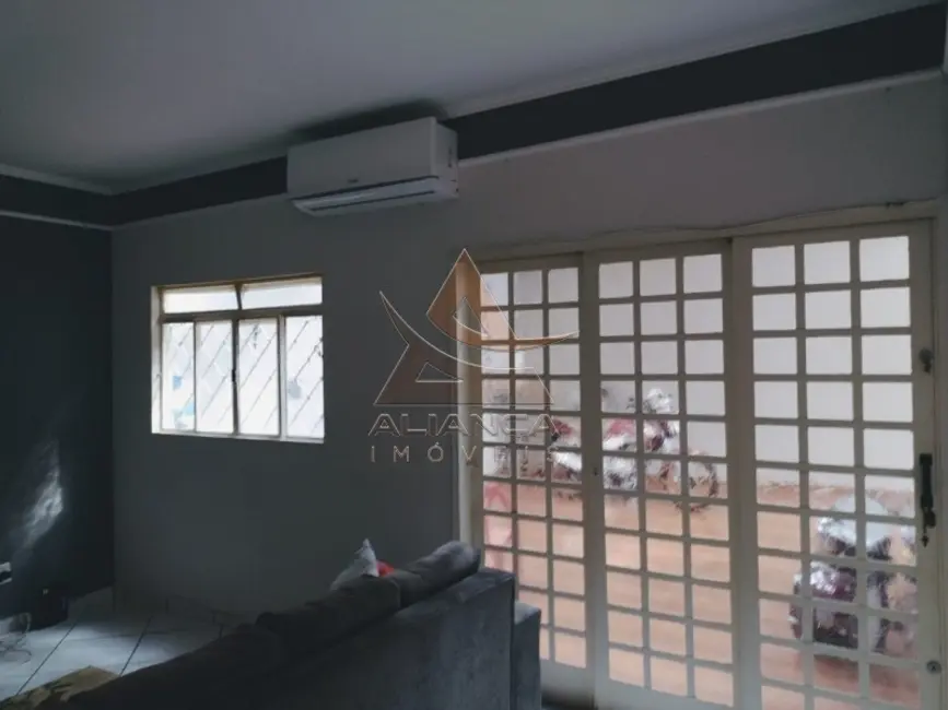 Foto 2 de Casa com 2 quartos à venda, 157m2 em Ribeirao Preto - SP