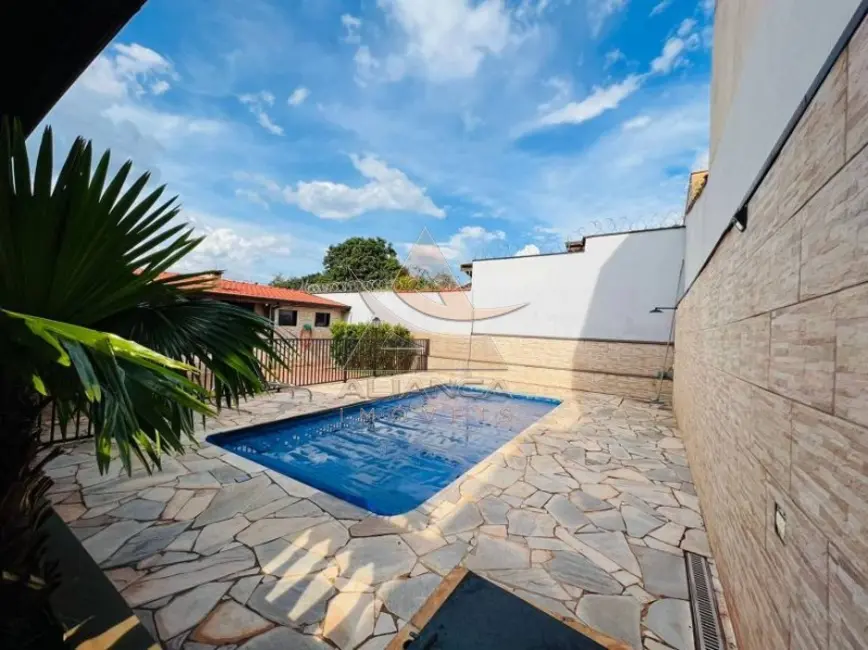 Foto 1 de Casa com 3 quartos à venda, 225m2 em Ribeirao Preto - SP