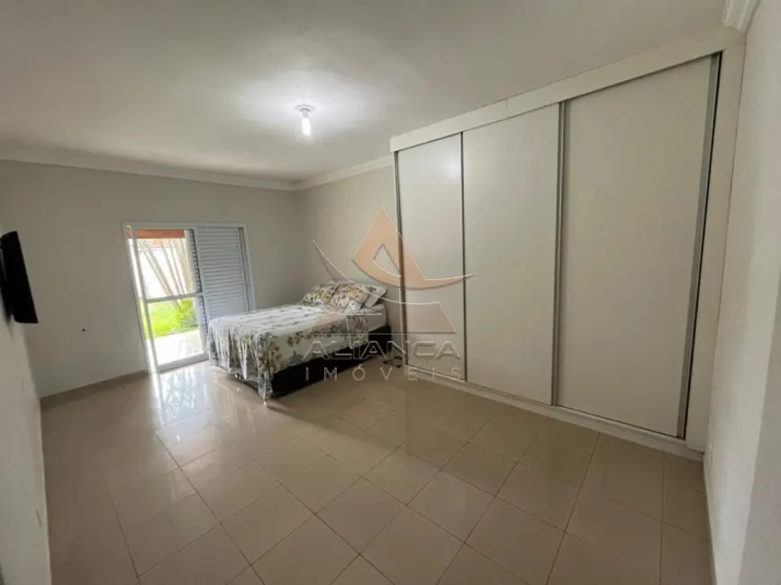 Casa com 3 quartos à venda, 161m2 em Ribeirao Preto - SP - imagem 3 Foto 3 de Casa com 3 quartos à venda, 161m2 em Ribeirao Preto - SP