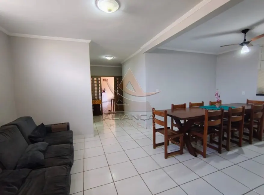 Casa com 3 quartos à venda, 156m2 em Jardim José Sampaio Júnior, Ribeirao Preto - SP - imagem 2 Foto 2 de Casa com 3 quartos à venda, 156m2 em Jardim José Sampaio Júnior, Ribeirao Preto - SP