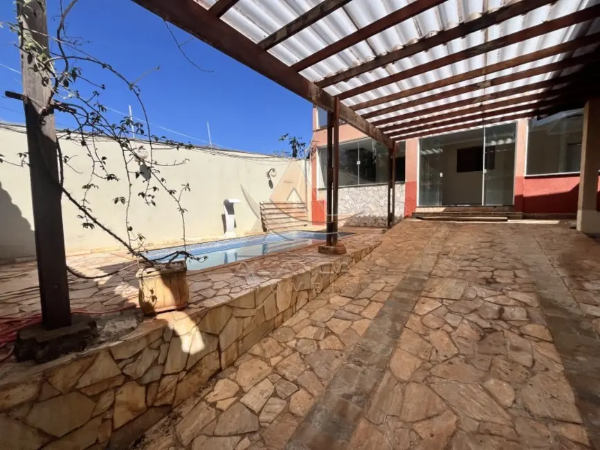 Foto 2 de Casa com 3 quartos à venda, 163m2 em Ribeirao Preto - SP