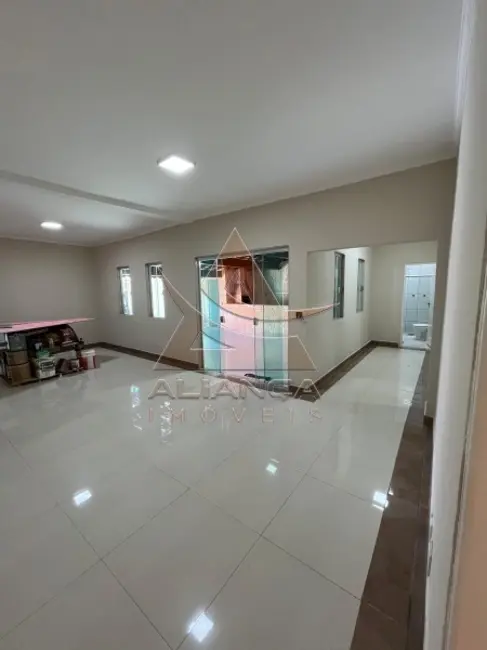 Foto 2 de Casa com 3 quartos à venda, 178m2 em Ribeirao Preto - SP