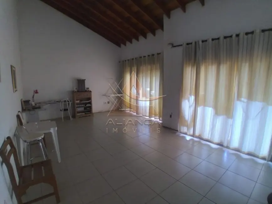 Casa com 3 quartos à venda, 328m2 em City Ribeirão, Ribeirao Preto - SP - imagem 3 Foto 3 de Casa com 3 quartos à venda, 328m2 em City Ribeirão, Ribeirao Preto - SP