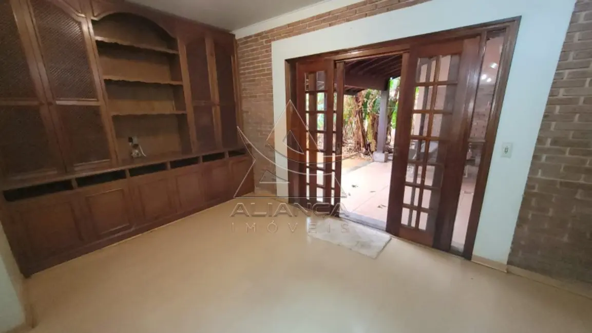 Foto 2 de Casa com 4 quartos à venda, 250m2 em Jardim Paulistano, Ribeirao Preto - SP