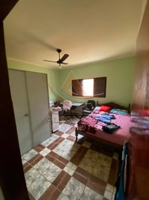 Casa com 3 quartos à venda, 193m2 em Ribeirao Preto - SP - imagem 3 Foto 3 de Casa com 3 quartos à venda, 193m2 em Ribeirao Preto - SP